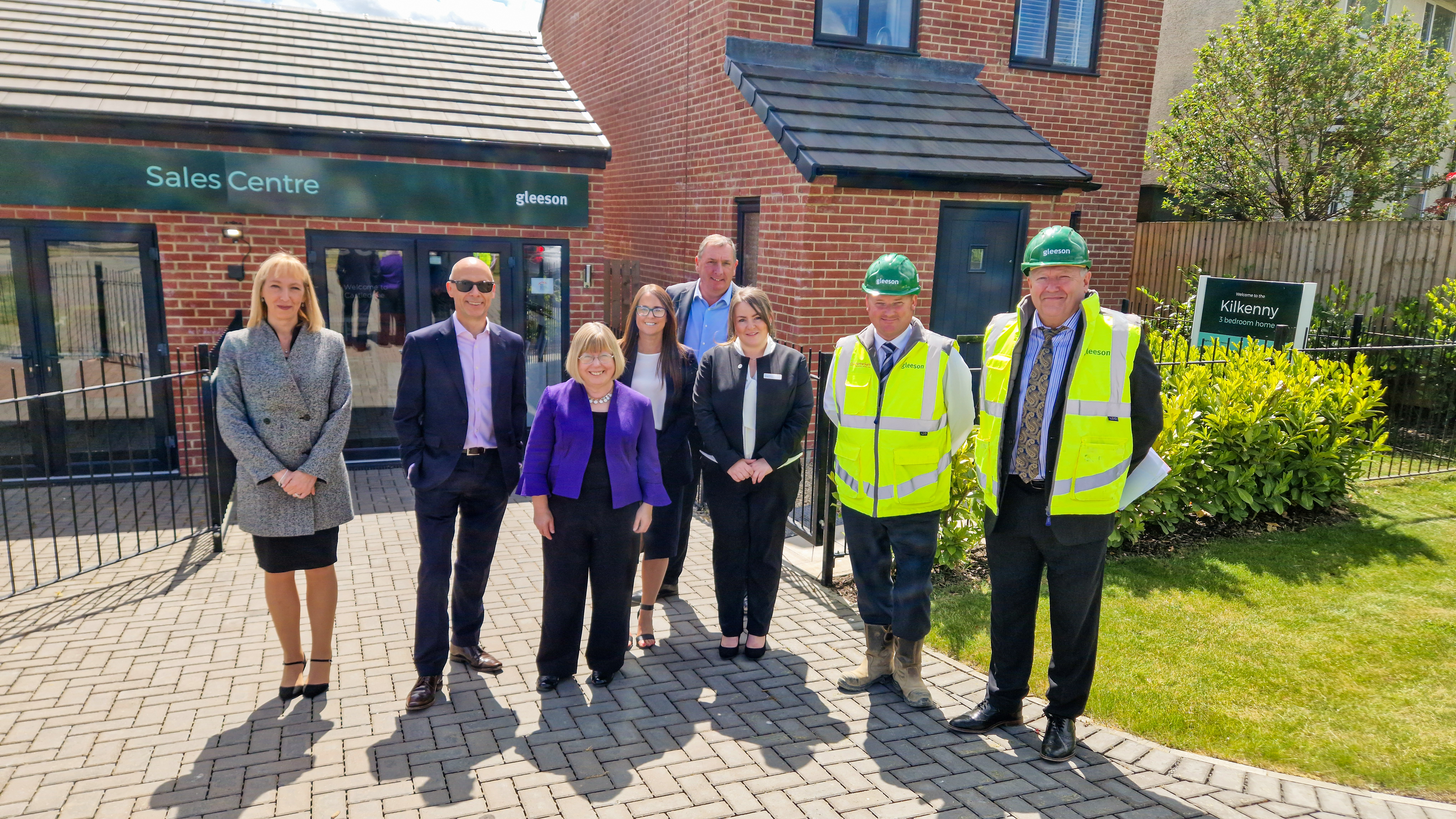 Gleeson Homes Welcomes Liz Twist MP To Its Castledene Development In Consett